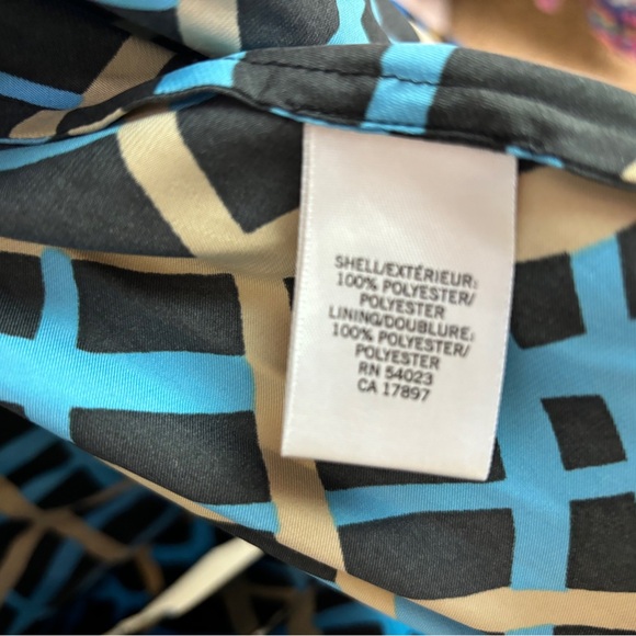 Banana Republic Blue & Tan Abstract Geometric Plaid Silky Feel Wrap Dress 4 - Picture 11 of 11